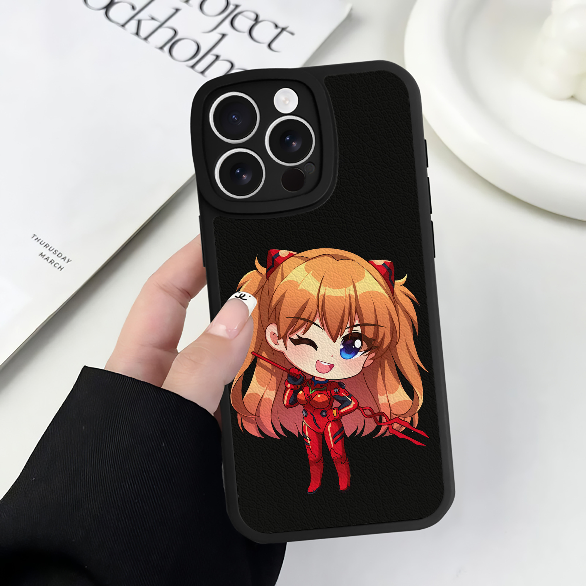 （画像用） EVA 新世紀エヴァンゲリオン 【iPhone 16シリーズ対応】シリコンスマホケース（レザー調） 材質：シリコン